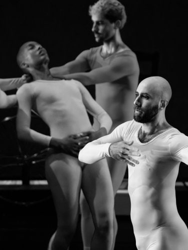 4 danseurs sur scène