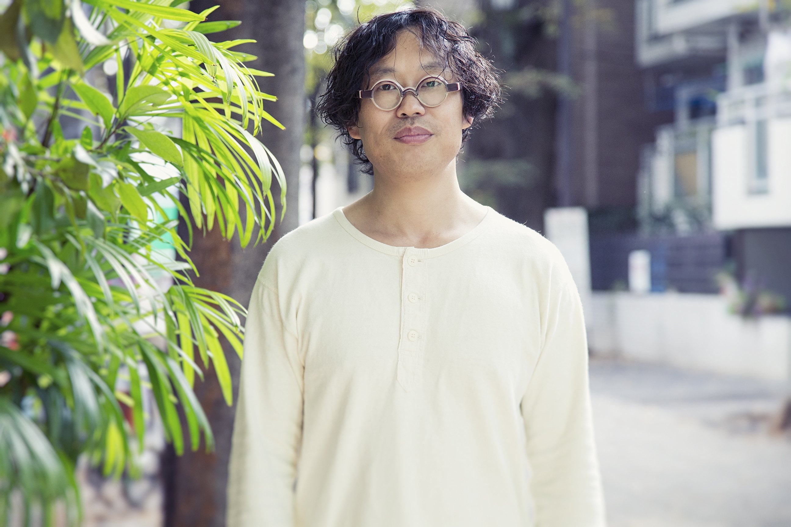 岡田利規のポートレート