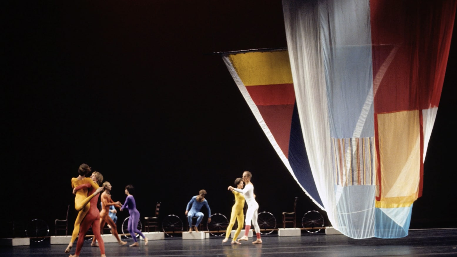 Merce Cunningham Dance Company dans Travelogue